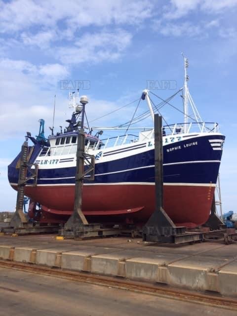 Steel twin rig trawler - picture 1